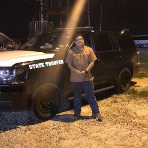 Meet your Posher, Javier